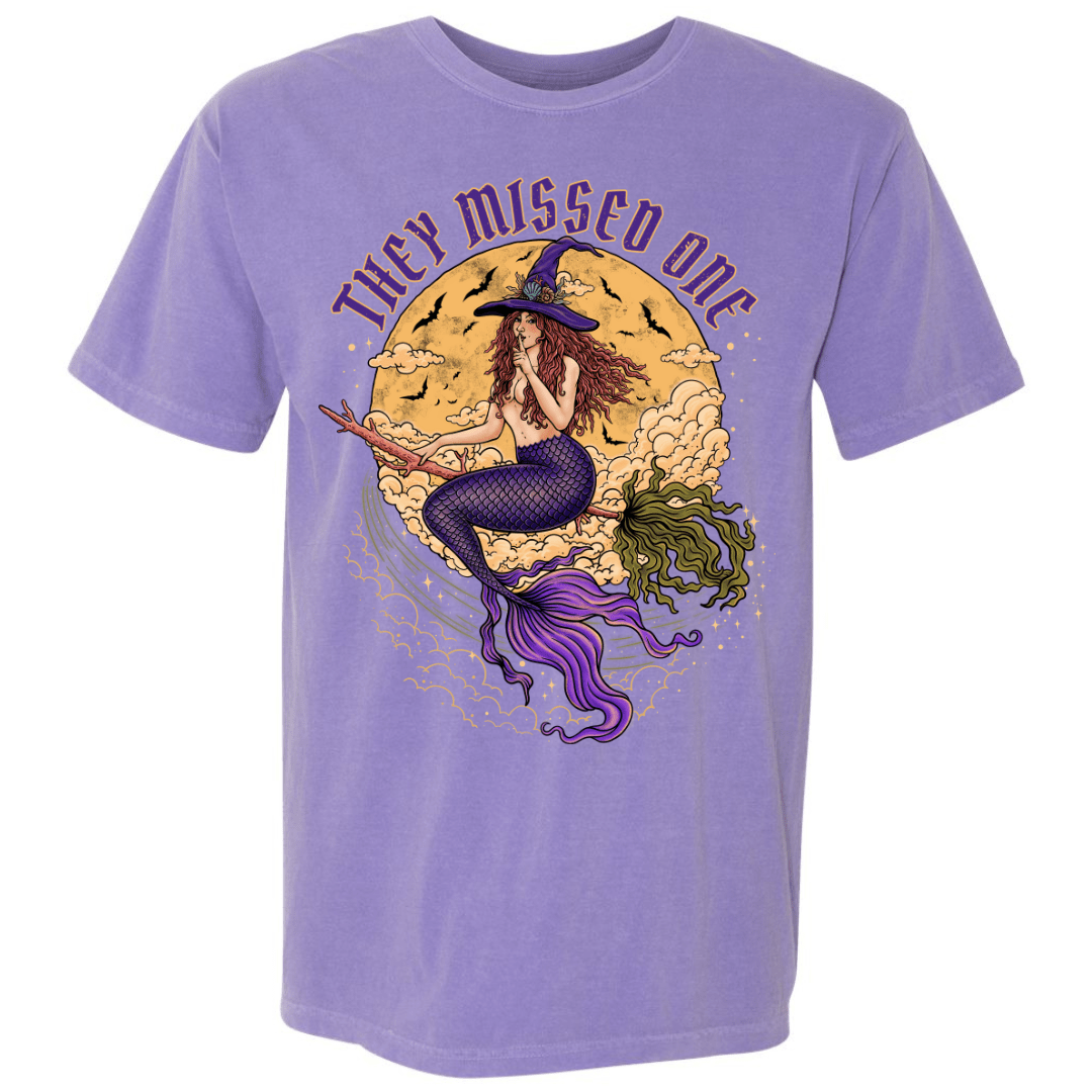Mountains & Mermaids Salem Siren T-Shirt Small / Violet
